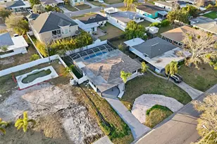 2470 Del Rio Way, Dunedin, FL 34698 - Photo 41