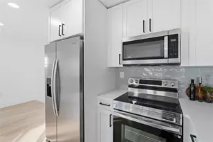 2470 Del Rio Way, Dunedin, FL 34698 - Photo 11