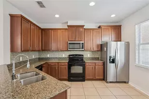 12879 Emersondale Ave, Windermere, FL 34786 - Photo 3