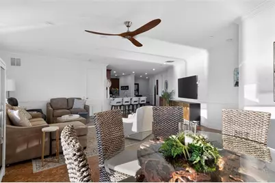 2351 Lakeview Drive #302, Sebring, FL 33870 - Photo 13