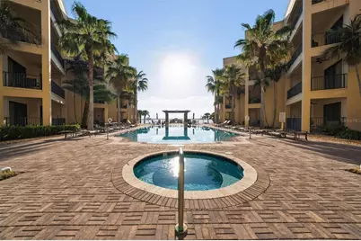 2351 Lakeview Drive #302, Sebring, FL 33870 - Photo 1