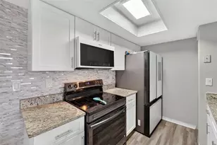 5017 Laguna Bay Cir, Kissimmee, FL 34746 - Photo 17