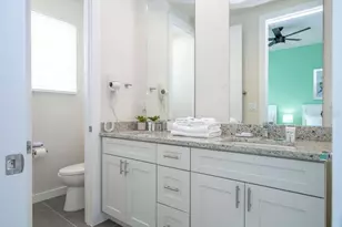 7595 Sunflower Cir, Kissimmee, FL 34747 - Photo 5