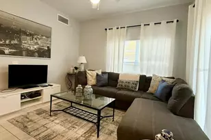 4562 Yellowgold Rd E, Kissimmee, FL 34746 - Photo 7