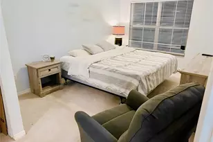 4562 Yellowgold Rd E, Kissimmee, FL 34746 - Photo 11