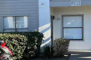 2101 Cascades Blvd, Kissimmee, FL 34741 - Photo 3