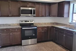 2118 Lake Christie Dr, Orlando, FL 32809 - Photo 9