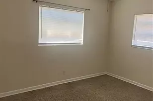 2118 Lake Christie Dr, Orlando, FL 32809 - Photo 15