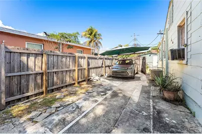 825 Winters Street, West Palm Beach, FL 33405 - Photo 19