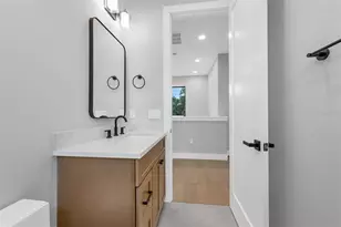 33 S Graham Ave, Orlando, FL 32803 - Photo 37