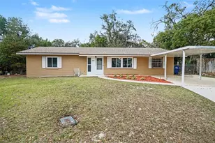 803 Carol Ct, Tavares, FL 32778 - Photo 1