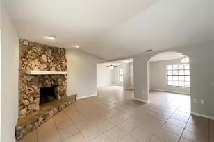 8318 Chenille Dr, Orlando, FL 32818 - Photo 3