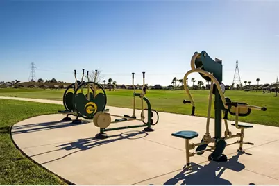 7492 Far Hills Loop, The Villages, FL 34762 - Photo 9