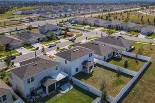 1146 Calico Pointe Cir, Groveland, FL 34736 - Photo 51