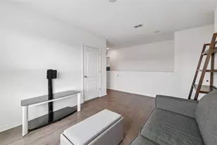 1422 Fox Squirrel Dr, Davenport, FL 33897 - Photo 11