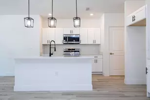 3737 Brewster Rd, North Port, FL 34288 - Photo 7