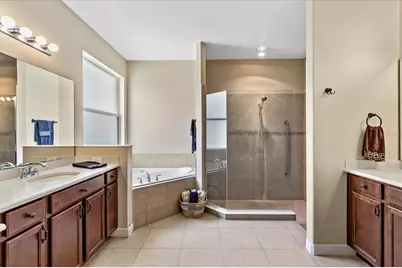 4743 Legacy Oaks Drive, Orlando, FL 32839 - Photo 17