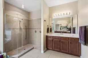 4743 Legacy Oaks Dr, Orlando, FL 32839 - Photo 19