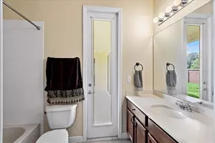 4743 Legacy Oaks Dr, Orlando, FL 32839 - Photo 25