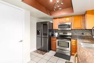 7245 Pleasant Dr, Orlando, FL 32818 - Photo 7