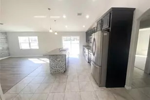 12126 Millington Ave, Weeki Wachee, FL 34614 - Photo 11