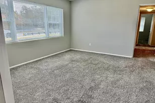 630 N Forsyth Rd, Orlando, FL 32807 - Photo 9