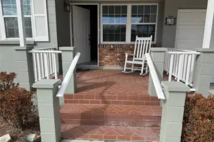 630 N Forsyth Rd, Orlando, FL 32807 - Photo 3