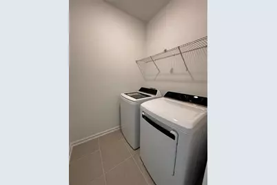 7429 Ivy Tendril Avenue, Orlando, FL 32829 - Photo 13