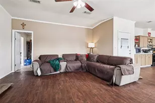 9115 Mercury Dr, Saint Cloud, FL 34773 - Photo 9