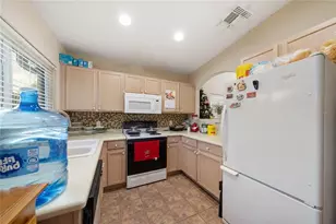 2848 Osprey Cove Pl, Kissimmee, FL 34746 - Photo 9