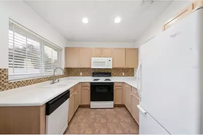2848 Osprey Cove Place #204, Kissimmee, FL 34746 - Photo 7