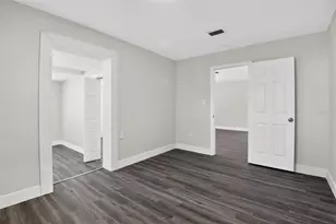 636 S Wellington Dr, Deltona, FL 32725 - Photo 9