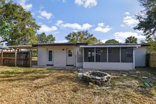 636 S Wellington Dr, Deltona, FL 32725 - Photo 33