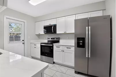 636 S Wellington Drive, Deltona, FL 32725 - Photo 7