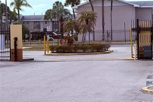 738 Ridenhour Cir, Orlando, FL 32809 - Photo 15