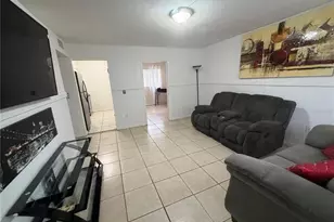 738 Ridenhour Cir, Orlando, FL 32809 - Photo 5