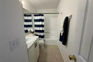738 Ridenhour Cir, Orlando, FL 32809 - Photo 17