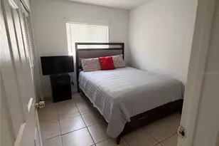 738 Ridenhour Cir, Orlando, FL 32809 - Photo 13