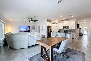 6952 Dilly Lake Ave, Groveland, FL 34736 - Photo 31