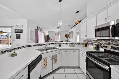 306 Cocoa Court, Kissimmee, FL 34758 - Photo 9