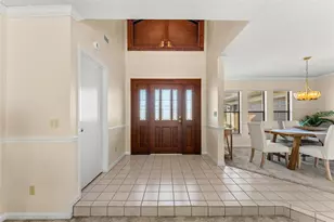 2213 Woodlawn Cir, Melbourne, FL 32934 - Photo 7