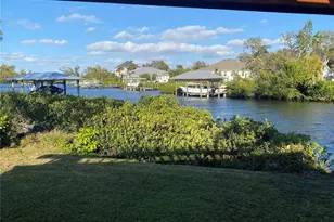 719 58th St NW, Bradenton, FL 34209 - Photo 3