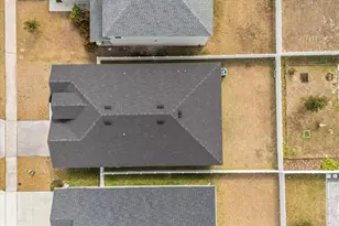 411 Lily Ln, Davenport, FL 33837 - Photo 37