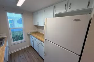 5120 Temple Heights Rd, Tampa, FL 33617 - Photo 5