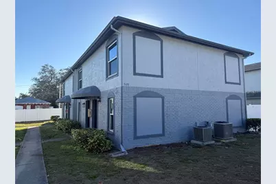 5120 Temple Heights Road #D, Tampa, FL 33617 - Photo 1