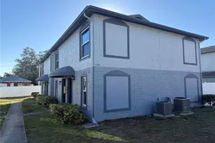 5120 Temple Heights Rd, Tampa, FL 33617 - Photo 1