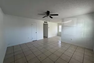 900 N Bay St, Eustis, FL 32726 - Photo 3