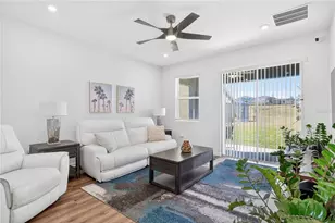 2586 Royal Jasmine Ct, Clermont, FL 34711 - Photo 9