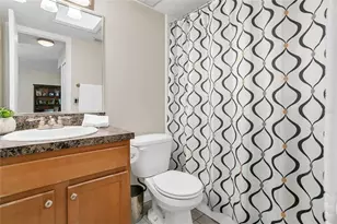 2990 Plaza Terrace Dr, Orlando, FL 32803 - Photo 13