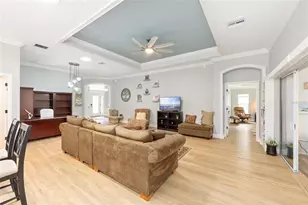 2140 Biller Cir, The Villages, FL 32163 - Photo 25